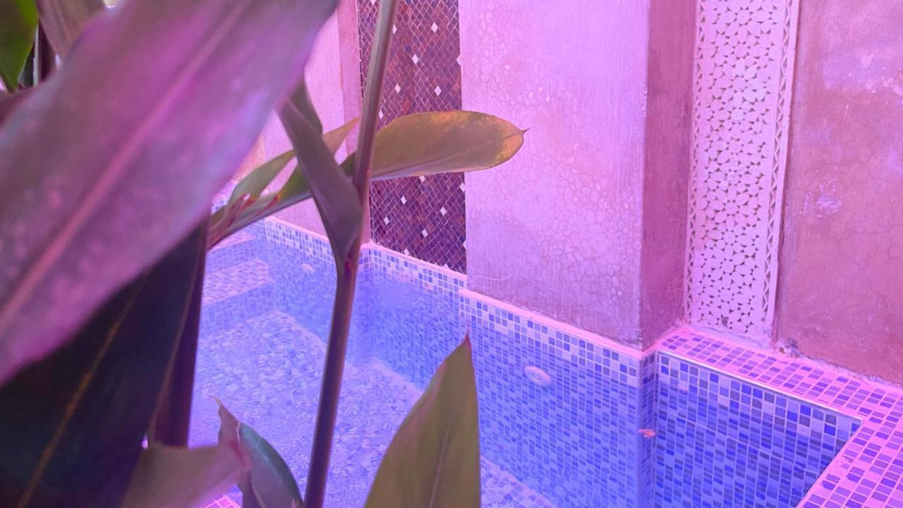 Riad Pourpre Medina マラケシュ エクステリア 写真