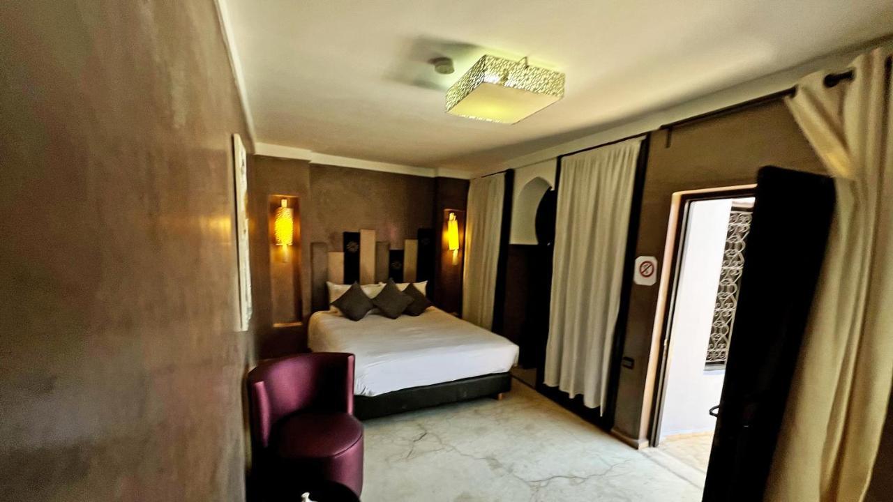 Riad Pourpre Medina マラケシュ エクステリア 写真